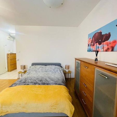 Central Studio Close To Andrassy Avenue For 4 Persons Budapest Exterior photo